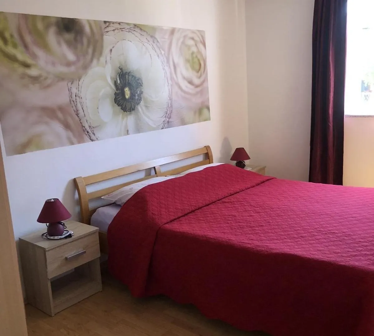 דירה רוביני Apartman Sara