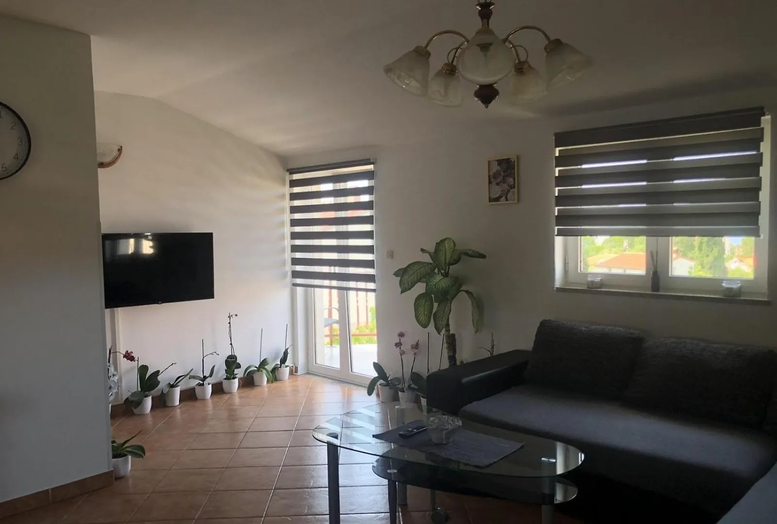 דירה רוביני Apartman Sara